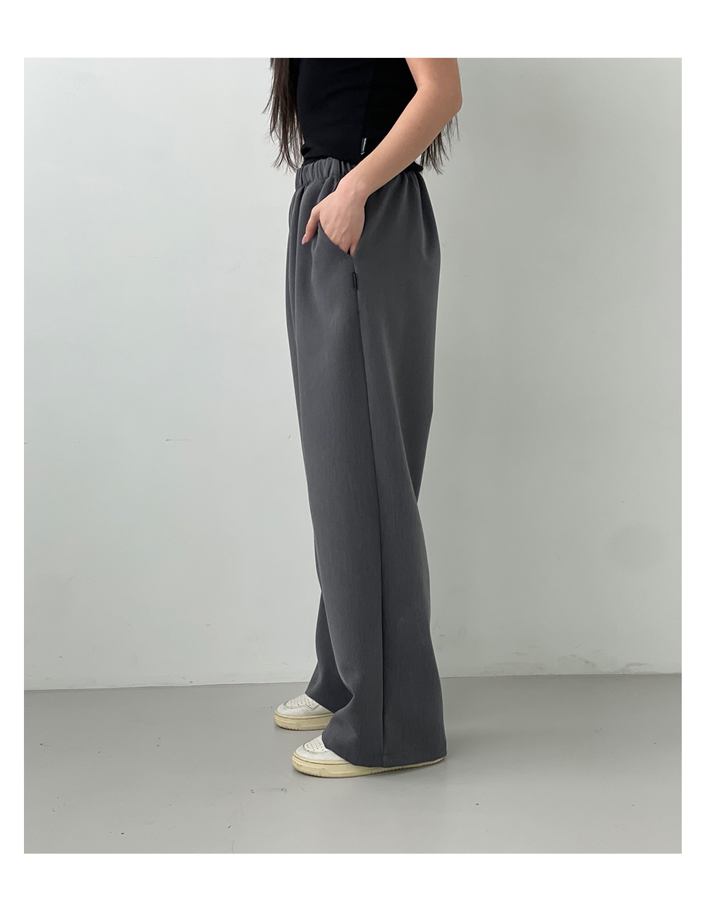 ●muahmuah● Wide TR banding slacks pants charcoal _MUP24002 MUSINSA | MUAHMUAH Wide TR banding slacks pants [Charcoal]