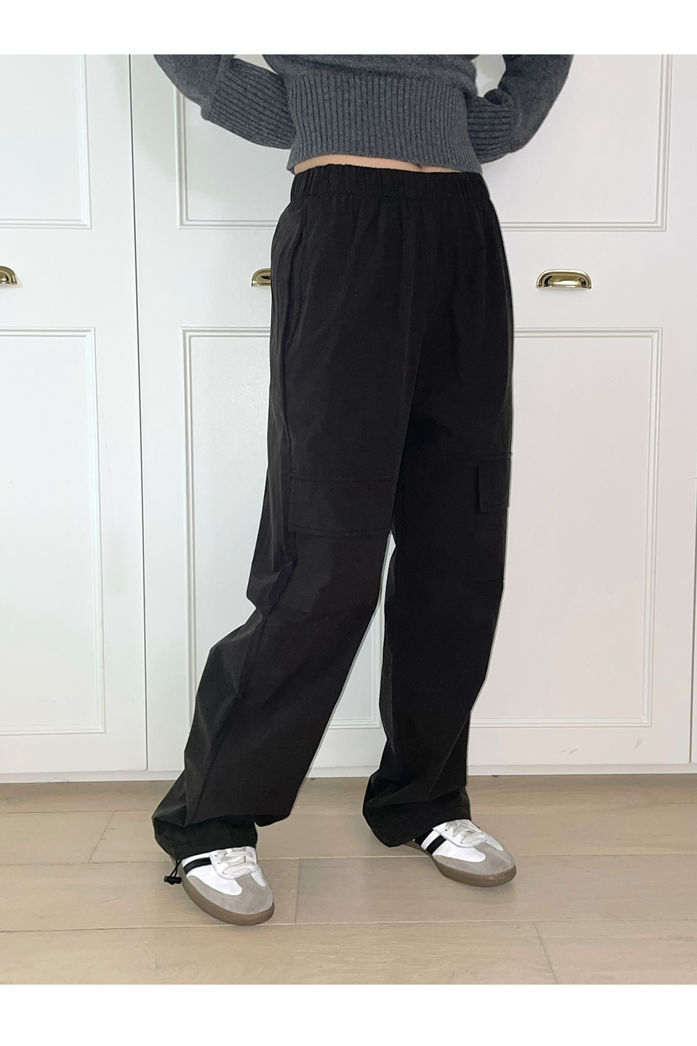 ●muahmuah● Point Slit Cargo Banding Pants Navy MUP25806 MUSINSA | MUAHMUAH Point Slit Cargo Banding Pants [Navy]