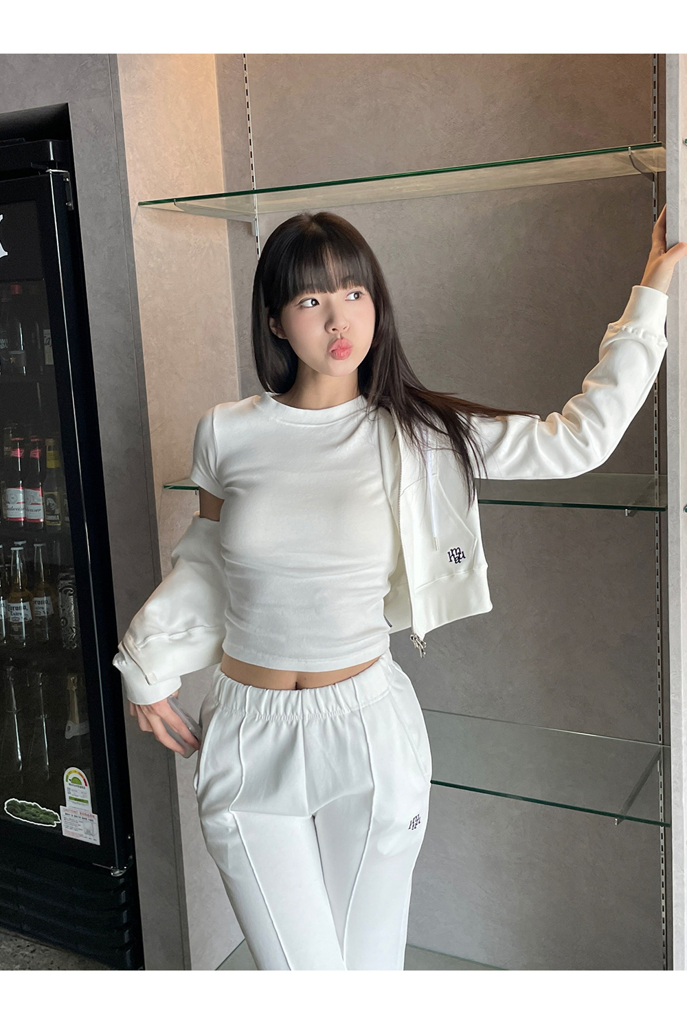 ●muahmuah● Logo Stitch Line Pants Ivory _MUP24802_ MUSINSA | MUAHMUAH Logo stitch line pants [ivory]
